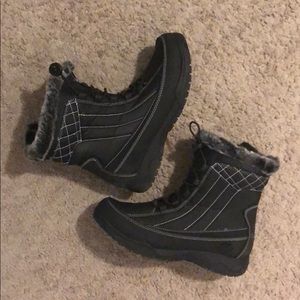 Snow Boots